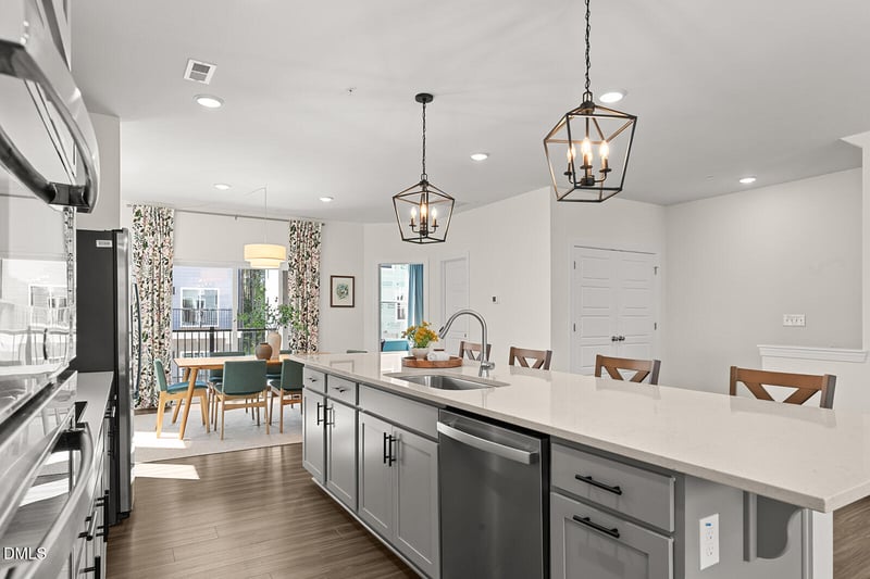 10543 Pleasant Branch Dr, Raleigh, NC 27614