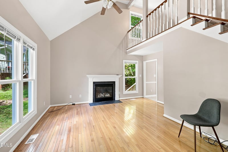 106 Barcelona Ct, Cary, NC 27513