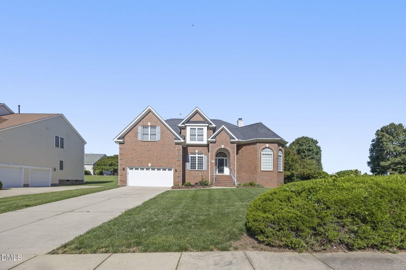 106 Beckford Rd, Cary, NC 27518