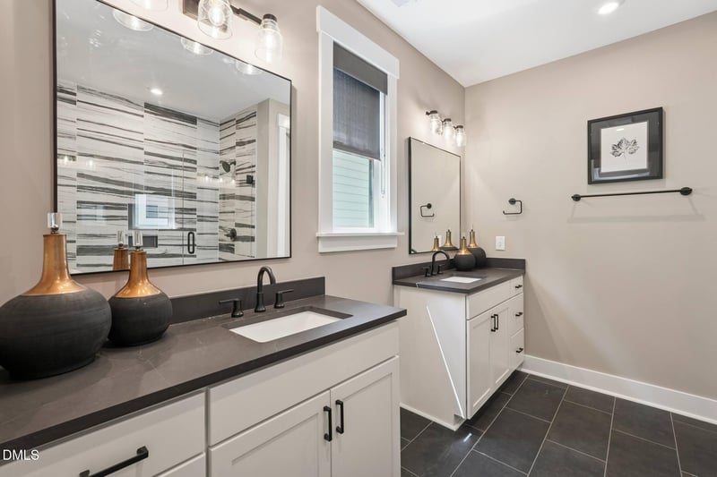 106 Cheerful Ln, Fuquay Varina, NC 27526