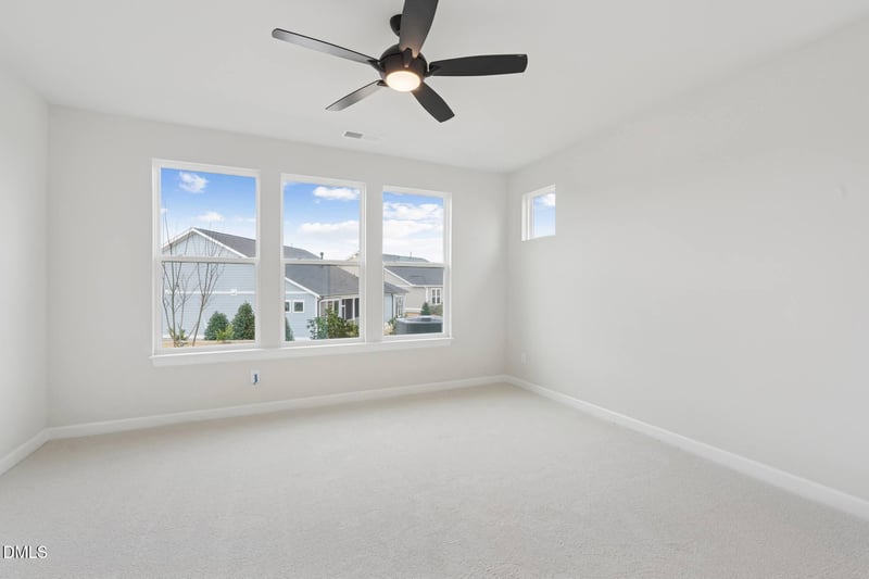 106 Cheerful Ln, Fuquay Varina, NC 27526