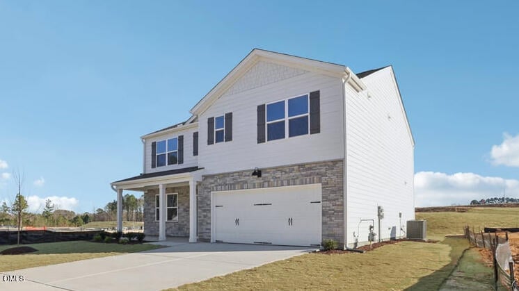 106 Tiger Eye Dr, Clayton, NC 27520