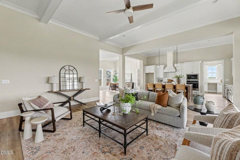 1060 Azalea Garden Cir, Raleigh, NC 27603