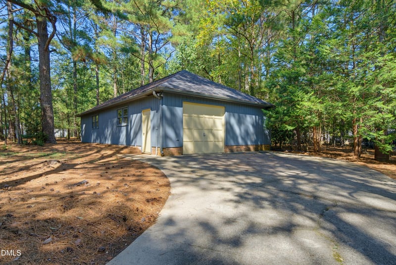 10600 Lowery Dr, Raleigh, NC 27615