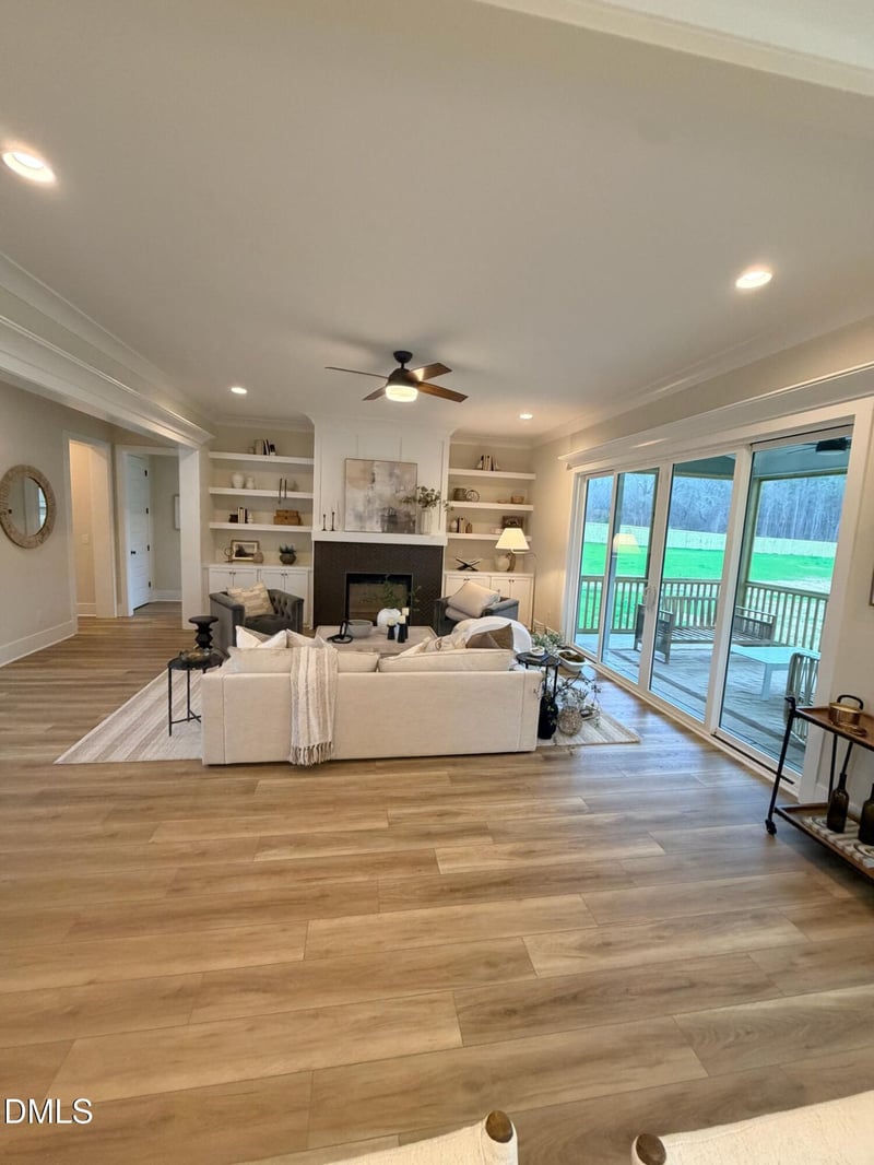 1061 Azalea Garden Cir, Raleigh, NC 27603