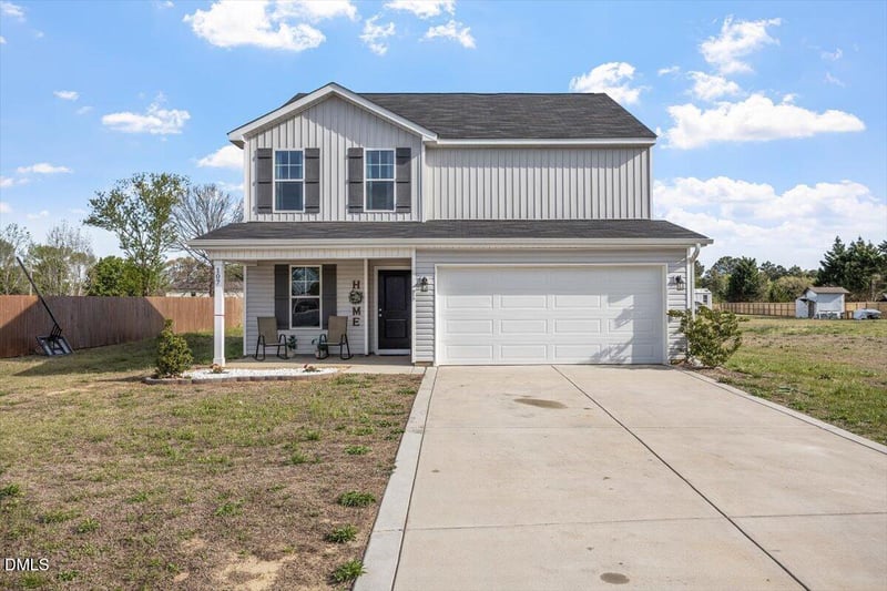 107 Alderman Ct, Dunn, NC 28334