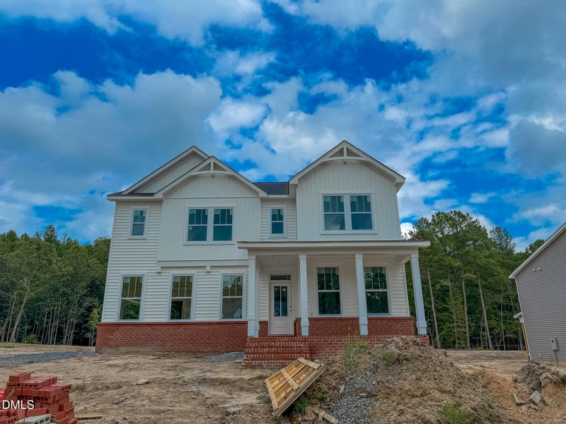 107 Bluestone Dr, Lillington, NC 27546