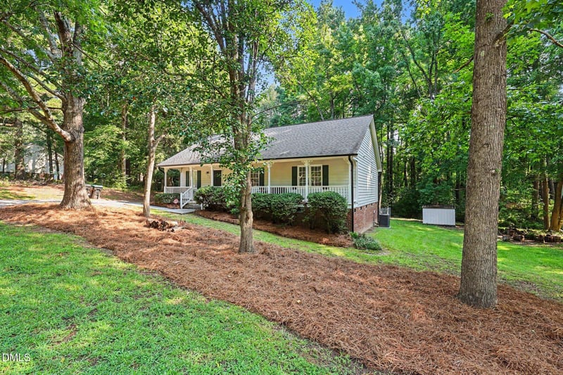 107 Cherry Ct, Clayton, NC 27520