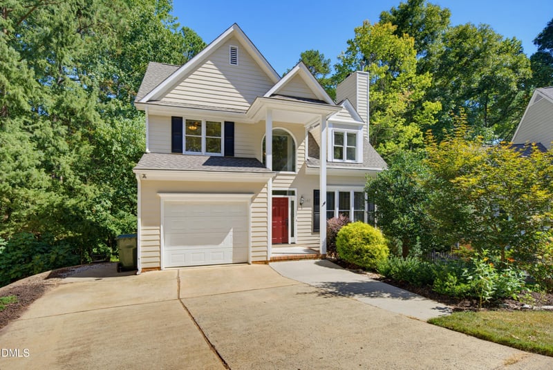 107 Eagle Swoop Ct, Cary, NC 27513