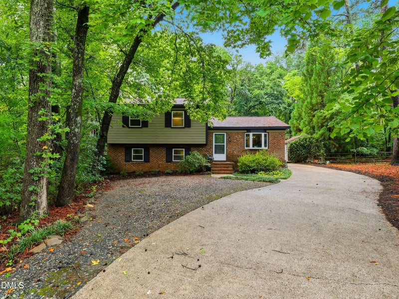 107 Mccloud Ct, Cary, NC 27511