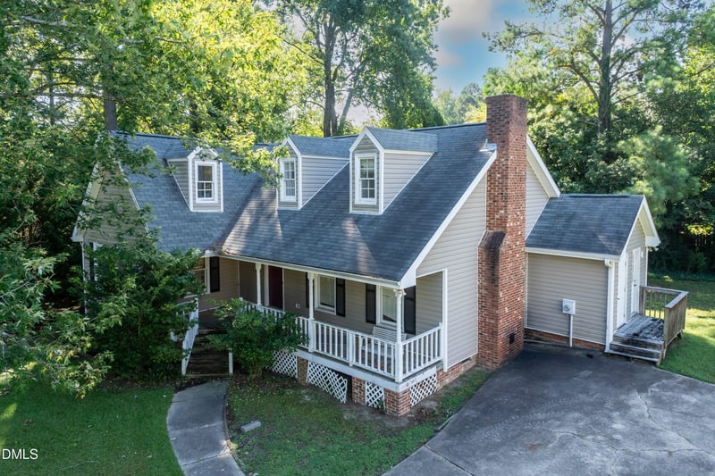 107 Oxford Cir, Knightdale, NC 27545