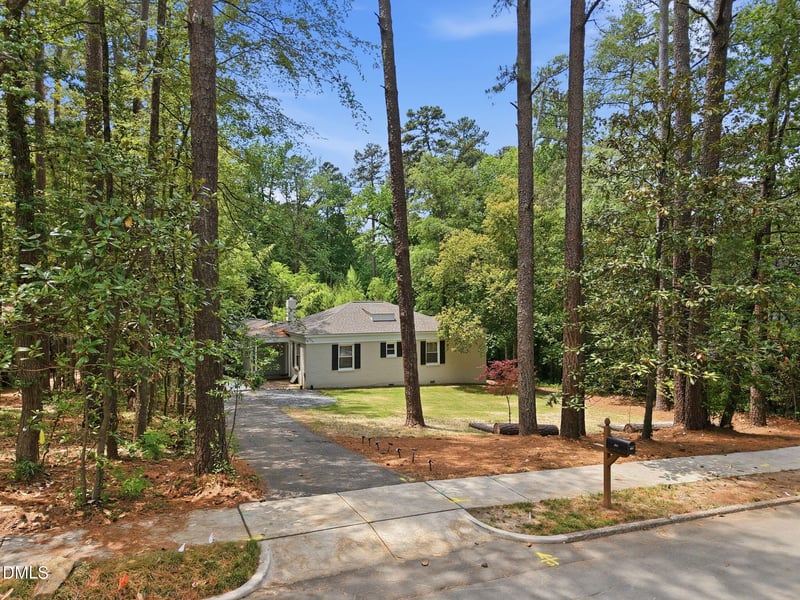107 Pinecrest Rd, Durham, NC 27705