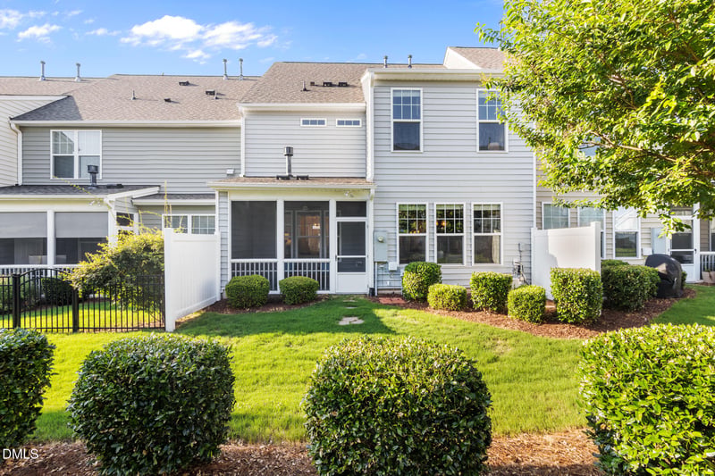 107 Shale Creek Dr, Durham, NC 27703