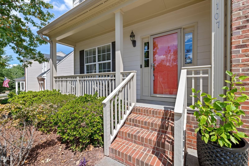 107 Stoney Dr, Durham, NC 27703
