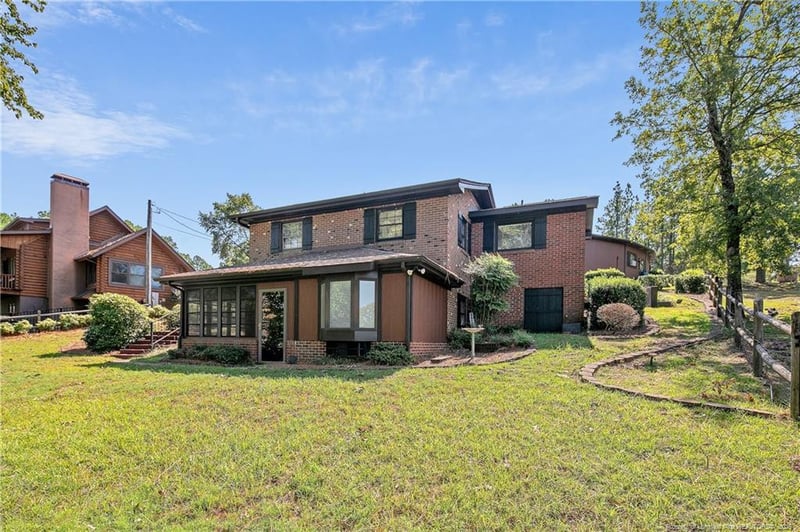 1074 Vic Keith Rd, Sanford, NC 27332