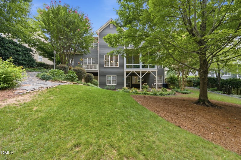 108 Bells Walk Ct, Holly Springs, NC 27540