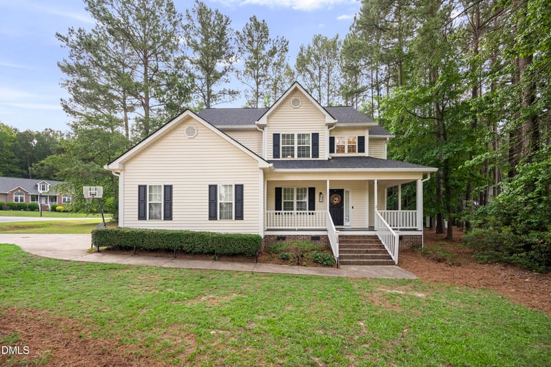 108 Bennett Pl, Clayton, NC 27527