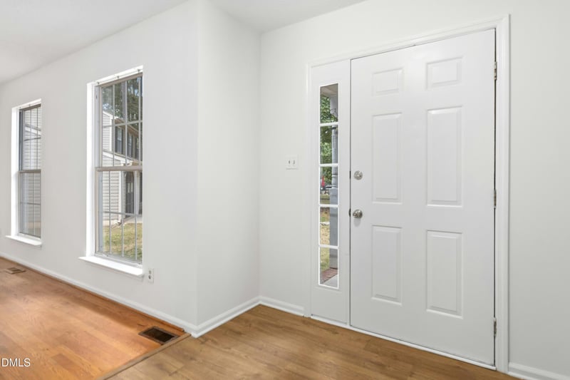 108 Cricket Hill Ln, Cary, NC 27513