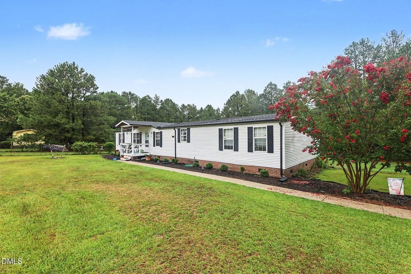 108 Debbie Ln, Angier, NC 27501