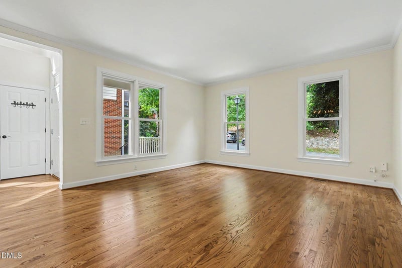 108 Eastgreen Dr, Chapel Hill, NC 27516