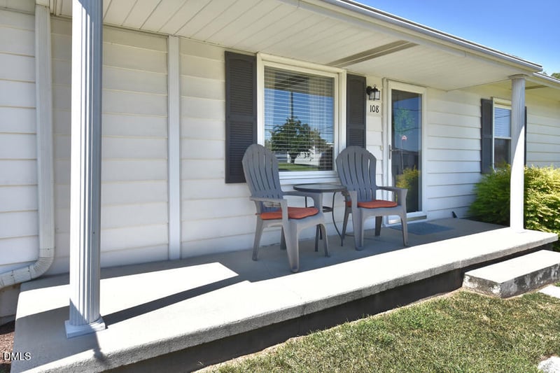 108 S Elm St, Creedmoor, NC 27522