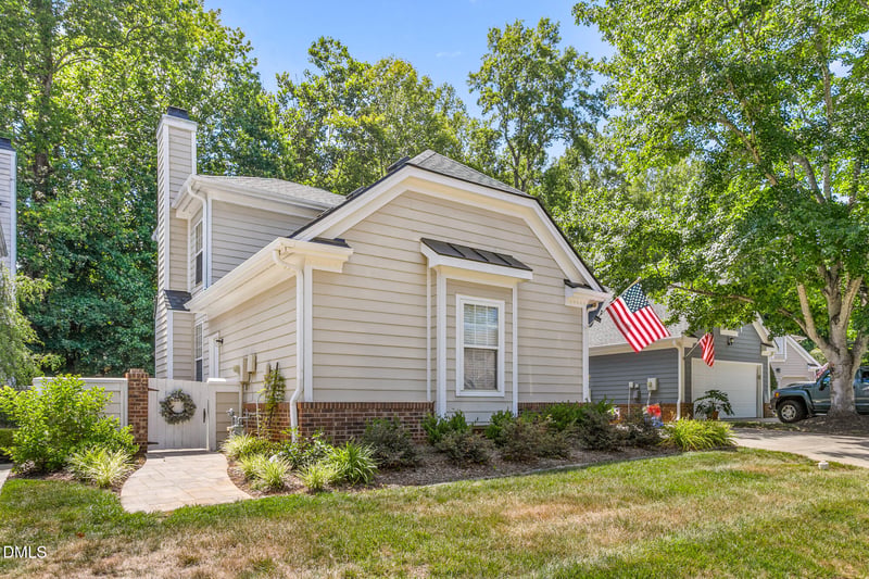 108 Gene Sarazen Dr, Mebane, NC 27302