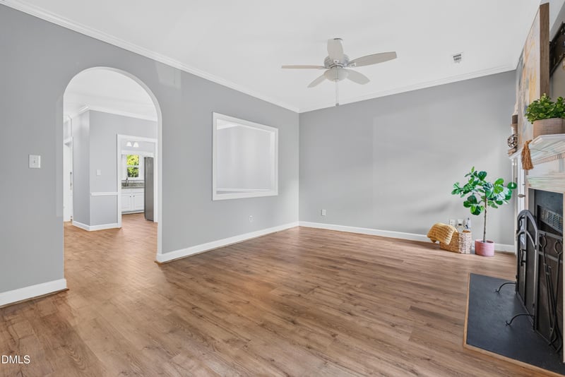 108 Granby Ct, Cary, NC 27511