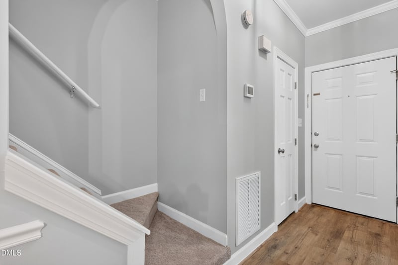 108 Granby Ct, Cary, NC 27511