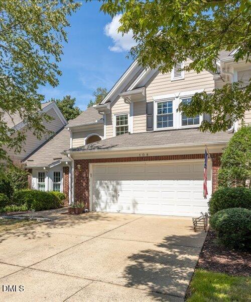 108 Lake Hickory Ct, Cary, NC 27519