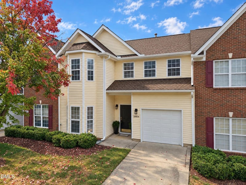 10804 Pendragon Pl, Raleigh, NC 27614