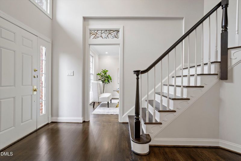 10840 Round Brook Cir, Raleigh, NC 27617