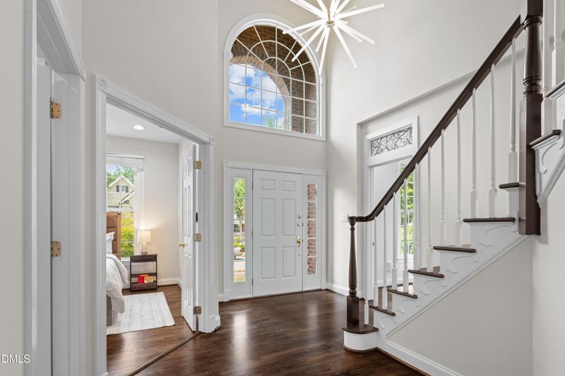 10840 Round Brook Cir, Raleigh, NC 27617