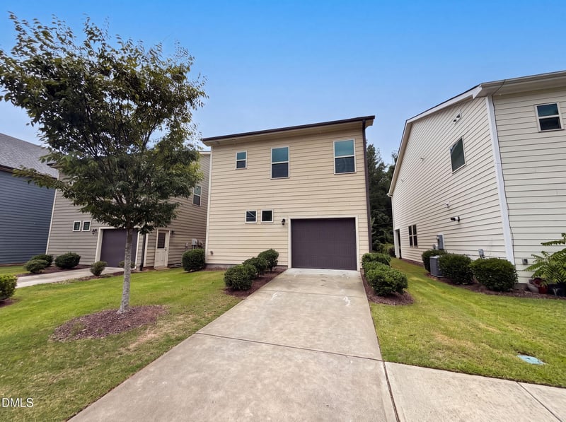 109 Belle Plain Dr, Morrisville, NC 27560