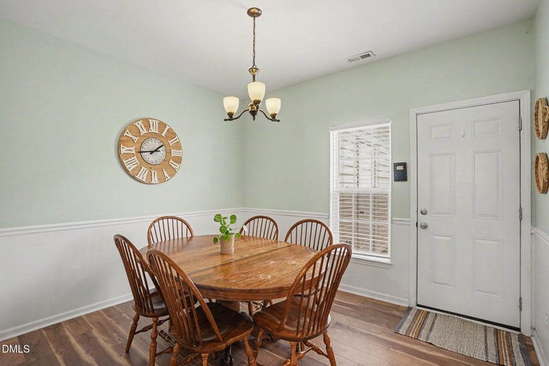 109 Danesway Dr, Holly Springs, NC 27540
