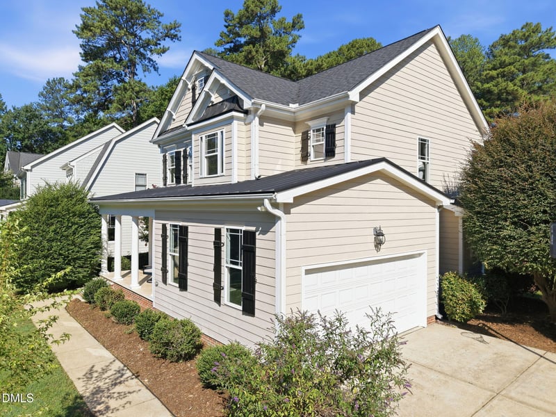 109 Gablewood Ln, Holly Springs, NC 27540