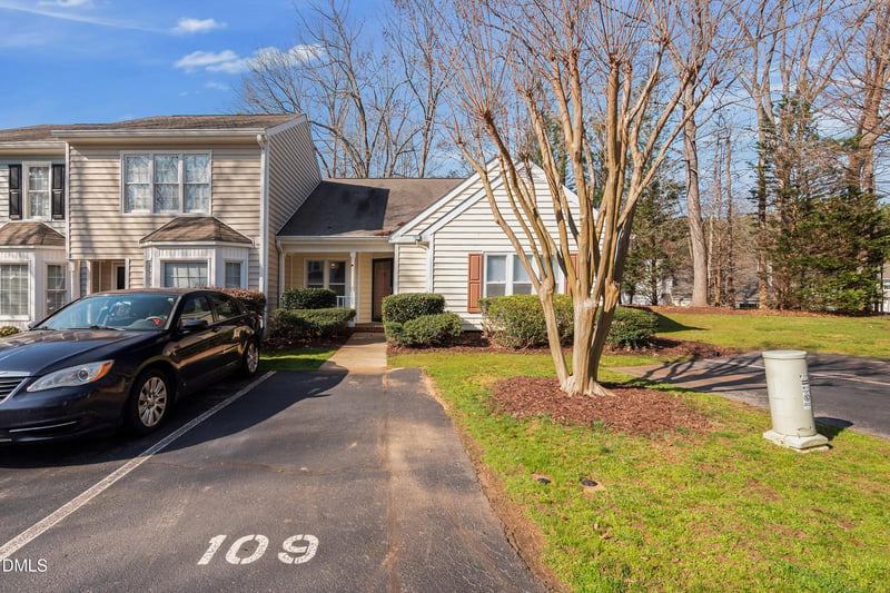 109 Linville River Rd, Cary, NC 27511