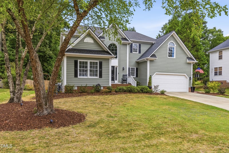 109 Olde Tree Dr, Cary, NC 27518