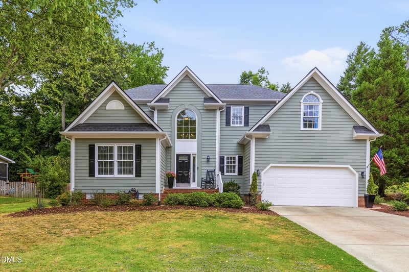 109 Olde Tree Dr, Cary, NC 27518