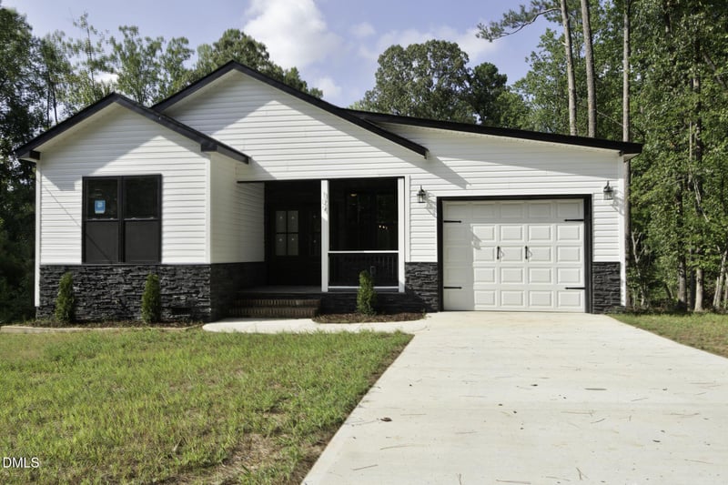 109 Quarterhorse Dr, Louisburg, NC 27549