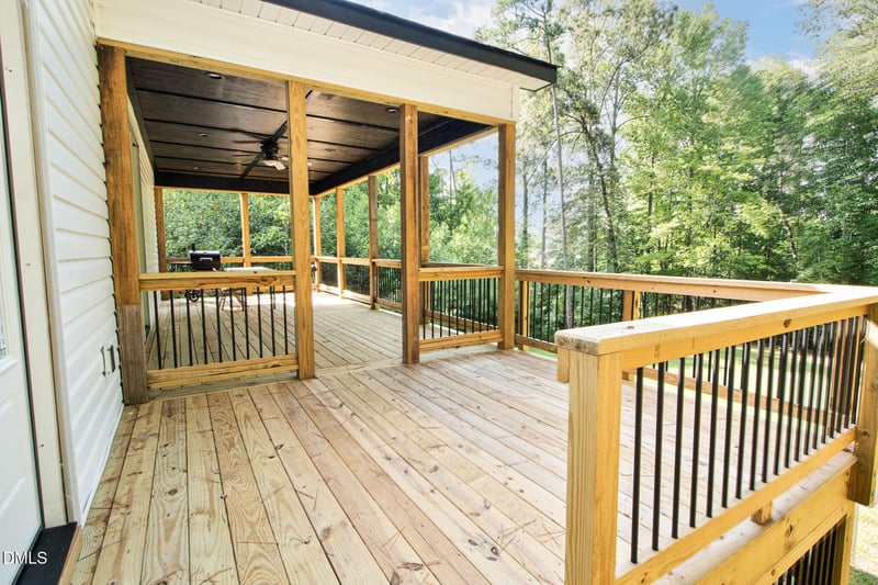 109 Quarterhorse Dr, Louisburg, NC 27549