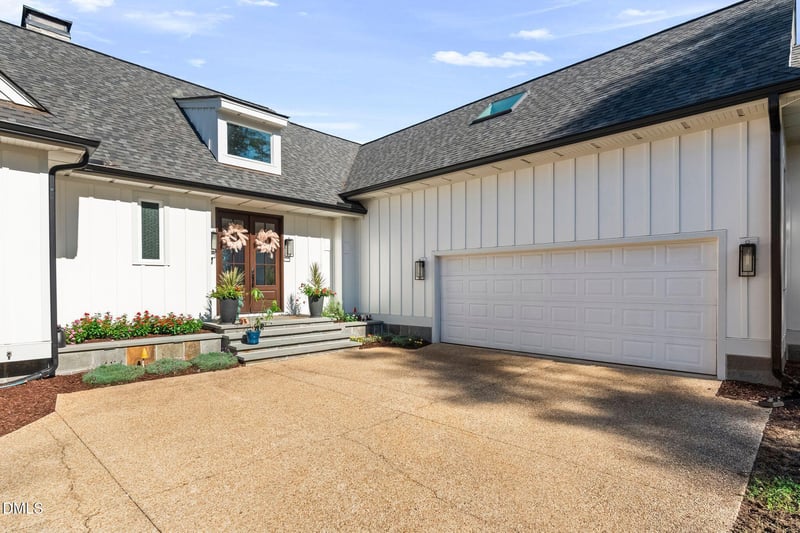 109 Summer Lakes Dr, Cary, NC 27513