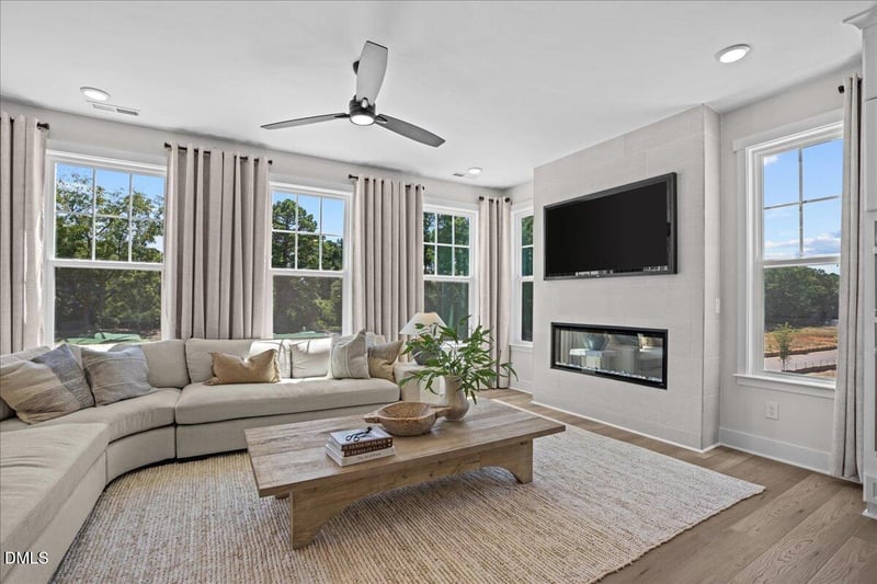 10910 Berry Woods Ln, Raleigh, NC 27617