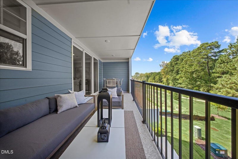10910 Berry Woods Ln, Raleigh, NC 27617