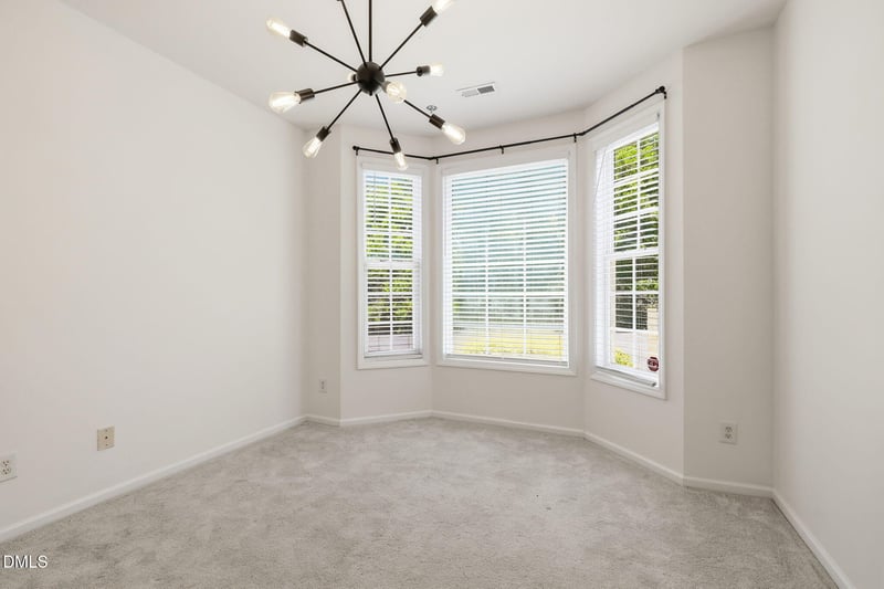 11 Signet Dr, Durham, NC 27704
