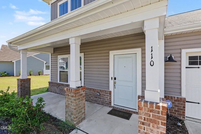 110 Benson Village Dr, Benson, NC 27504