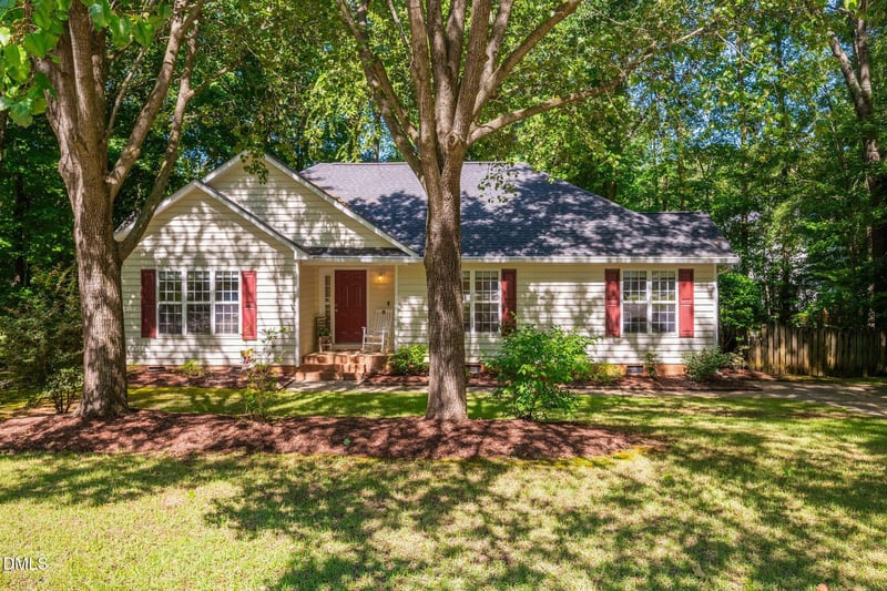 110 Brampton Cir, Clayton, NC 27527