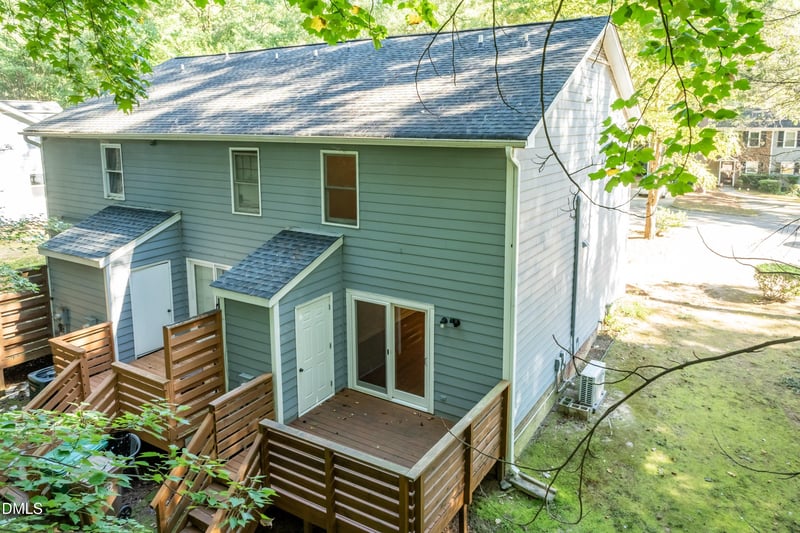 110 Cimmaron Ct, Cary, NC 27511