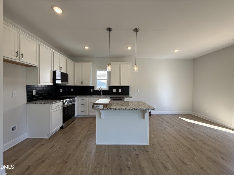 110 Cinnabar St, Clayton, NC 27527