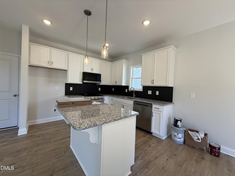 110 Cinnabar St, Clayton, NC 27527