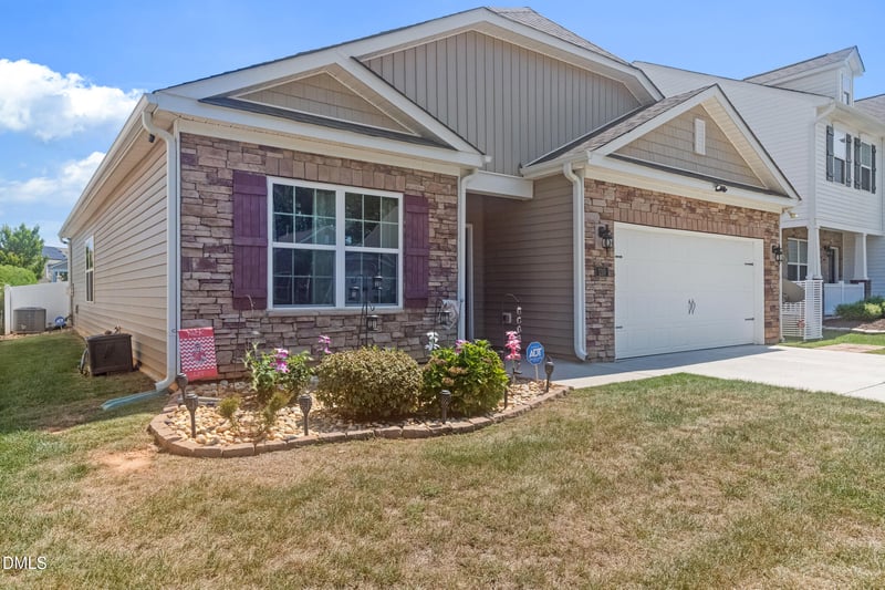 110 N Great White Way, Clayton, NC 27527